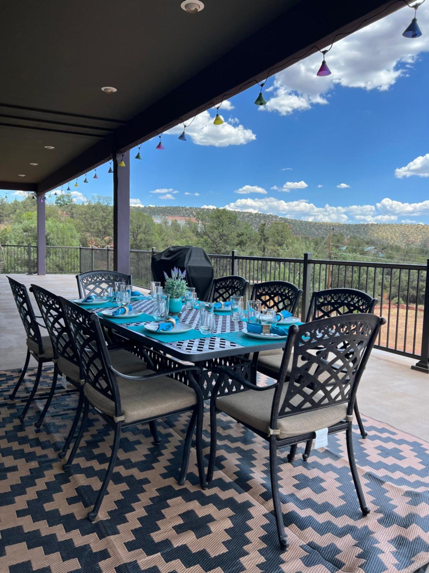 Close To Fresh Creek! Sleeps 12 ~ Amazing Views W/Serene Open Space ~ Hot Tub + Game Room ~ Trails Outside Σεντόνα Εξωτερικό φωτογραφία
